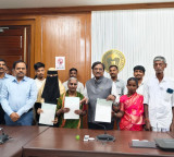 Telangana pays ex-gratia to families of Gig workers who died on duty​