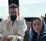 Sanjay Dutt, wife Maanayata soak in divine energy with ‘Har Har Mahadev’