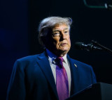 White House correspondents' annual dinner to be rescheduled; Trump to meet press soon