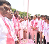 KTR urges BRS cadres to pledge to protect Telangana