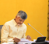 Chandrababu Naidu Jokes Disrupt Comedian Sharath Udays Show