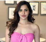 Ashu Reddy files petetion in High Court