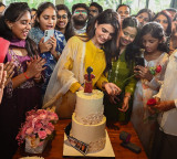 Samantha celebrates her birthday with fans