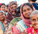 Bengal polls: Voting picks up pace, 39.97 pc recorded in 1st four hours