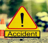 accident pickup van rams into car 15 laborers tragically killed Madyapradesh
