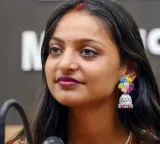 Monalisa Files Complaint Against Bollywood Director Sanoj Mishra