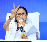 Mamata asks Trinamool agents to seek recount if BJP leads by 500-700 votes
