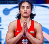 Vinesh Phogat Warns Government Responsibility for Any Incident