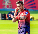 IPL 2026: RCB opener Phil Salt returns to England for scans after finger injury