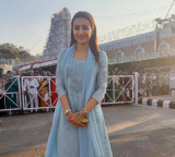Samantha greets Trisha on her birthday; calls her an "indomitable force"