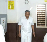 Kerala Election Results 13 Ministers Lost Pinarayi Vijayan Wins Dharmadam