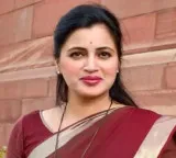 Navneet Kaur Says Mamata Banerjees Violent Politics Over