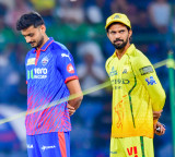 Axar Patel Wins Toss Delhi Capitals to Bat First Against CSK