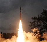 Agni IV missile test India conducts long range missile test in Bay of Bengal