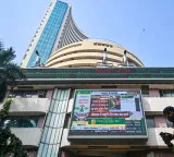 Stock Market Declines Amid Hormuz Strait Tensions