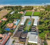 AIADMK MLAs Shifted to Puducherry Resort Amid Tamil Nadu Government Formation Uncertainty