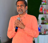Sridhar Vembu Calls for President Rule in Tamil Nadu