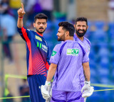 IPL 2026: Unchanged KKR elect to bowl first against DC, Mukesh, Vipraj included