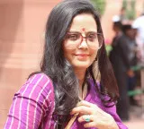 Mahua Moitra Harassed on Flight Shouted at with Chor Chor Slogans