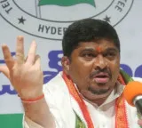 Telangana minister asks MoS Bandi Sanjay to cooperate in investigation against his son