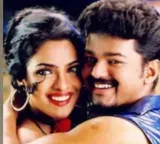 Priyanka Chopras Past Comments on Vijay Resurface
