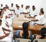 AIADMK power tussle pushes Speaker into key role ahead of TN trust vote