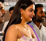 Honey Rose to Star Again in Balakrishna Movie