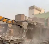 Nida Khan Case Majlis Corporator Matin Patel House Demolished
