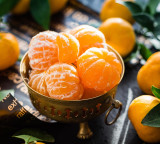 What happens if you drink milk after eating an orange