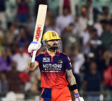IPL 2026: Kohli’s unbeaten 105 powers RCB to top spot with six-wicket win over KKR (ld)
