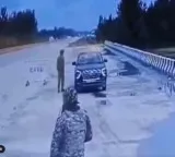 CRPF Jawans Save Drivers Life with CPR on Jammu Srinagar Highway