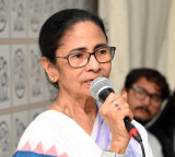 Mamata Banerjee to convene Trinamool meeting today at her residence to review Bengal poll defeat