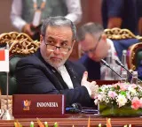 Strait of Hormuz open to all except hostile countries: Iranian FM Araghchi