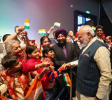 PM Modi shares some glimpses from warm welcome by Indian diaspora in Netherlands