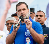 Rahul Gandhi Asks Questions to Modi on NEET Paper Leak