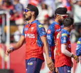 IPL 2026: It's frustrating, but there's still hope, says PBKS's James Hopes after RCB defeat
