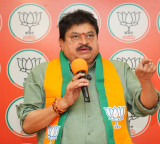 Telangana BJP chief rejects demand for MoS Bandi Sanjay's resignation