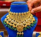 Gold, silver trade volatile amid rising West Asia tensions and US bond yields