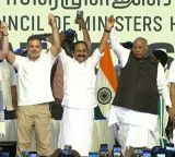 Lok Bhavan Rules Violated at Kerala CM Swearing in Ceremony
