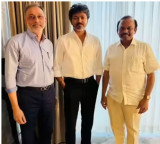 TDP MP Magunta Srinivasulu Reddy Meets CM Vijay in Chennai