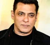 Salman Khan House Snake Scare at Galaxy Apartment Mumbai