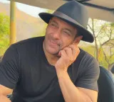 Salman Khan loses cool at paparazzi during hospital visit