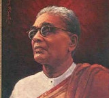 Andhra Pradesh Governor, CM pay tribute to Prakasam Pantulu on death anniversary