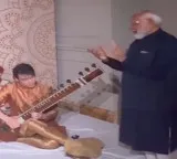 PM Modi Welcomed with Hamsadhwani Raga in Rome Italian Artists Impress