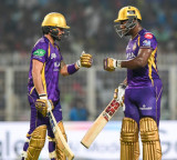 Manish Pandey leads KKR to thrilling victory over MI