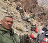 Army Officers Survive Helicopter Crash Take Selfie in Leh