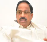 Thummala Nageswara Rao Center Responsible for Paddy Procurement Delay