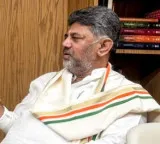Priyanka Gandhi supports DK Shivakumar for Karnataka CM