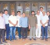Chiranjeevi intervention postpones percentage decision for Peddi movie