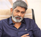 Jagapathi Babu Defends Ram Charan Against Trolling Over Peddi Promotions